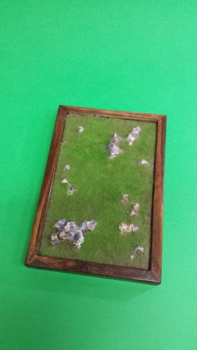wooden base to place soldiers cm 14x21